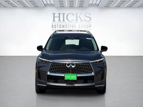 New 2026 INFINITI QX60 Luxe image 2