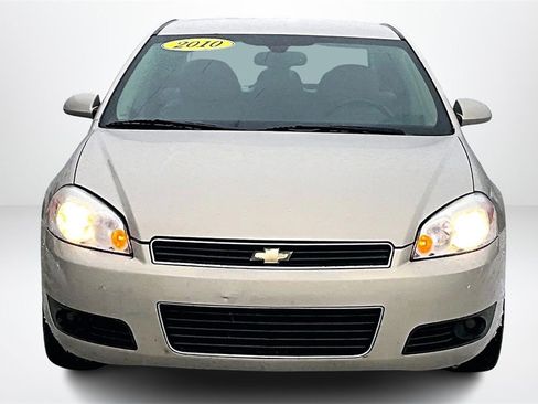 Used 2010 Chevrolet Impala LT w/ Luxury Edition Package image 2