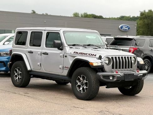 Used 2018 Jeep Wrangler Unlimited Rubicon w/ Uconnect 4C Nav & Sound Group AWD/4WD image 30