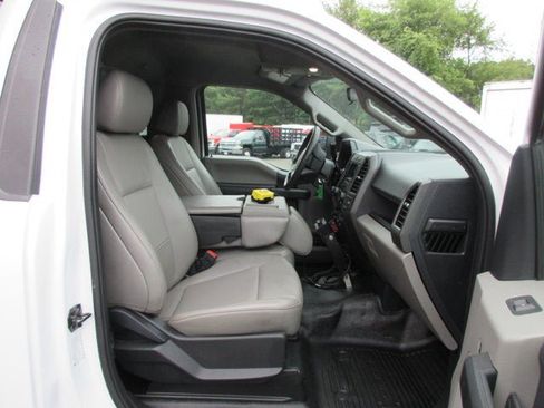 Used 2022 Ford F550 4x4 Regular Cab Super Duty image 12