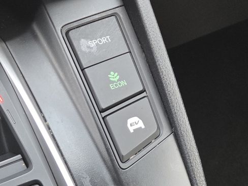 Used 2020 Honda CR-V Touring image 10