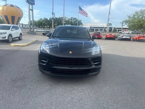 Used 2021 Porsche Macan AWD/4WD image 2