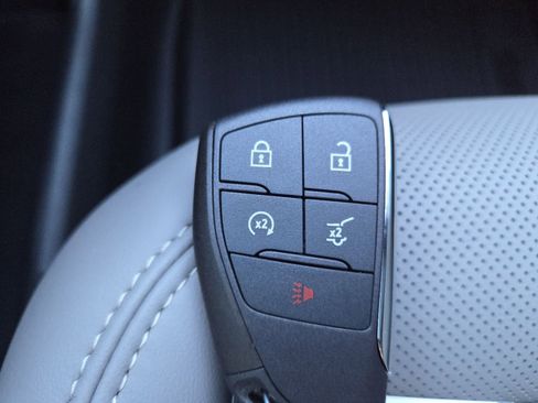 New 2026 GMC Terrain Elevation w/ Elevation Premium Package image 36