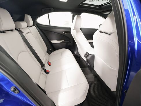 New 2026 Lexus UX 300h FWD image 16