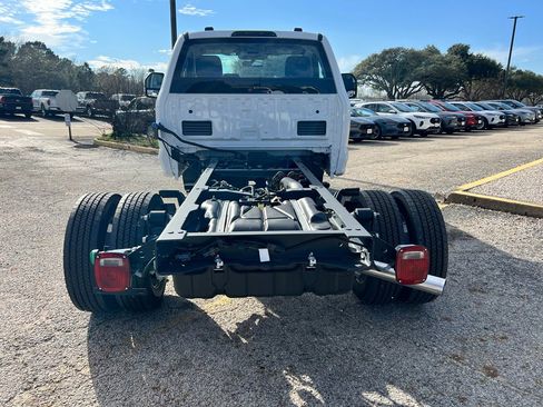 New 2026 Ford F450 XL w/ Ambulance Prep Package image 5
