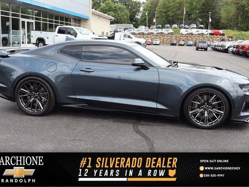 Used 2022 Chevrolet Camaro ZL1 RWD image 1