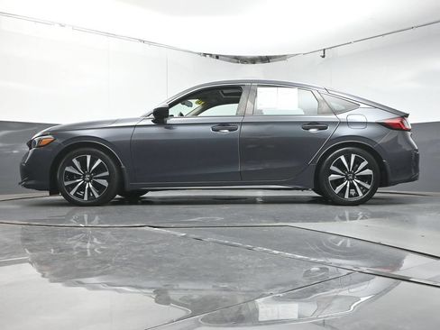 Used 2023 Honda Civic EX-L image 57