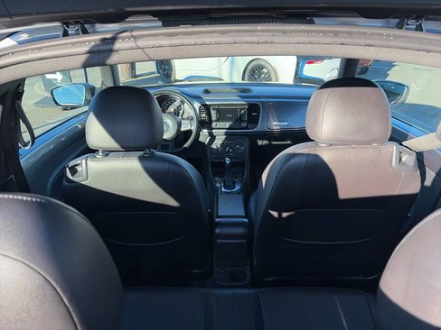 Used 2012 Volkswagen Beetle 2.5 image 9