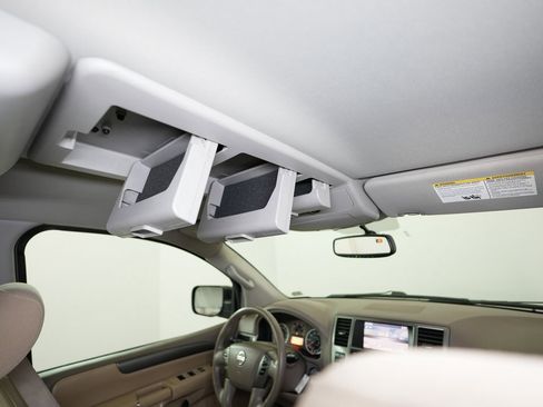 Used 2014 Nissan Armada SV image 23