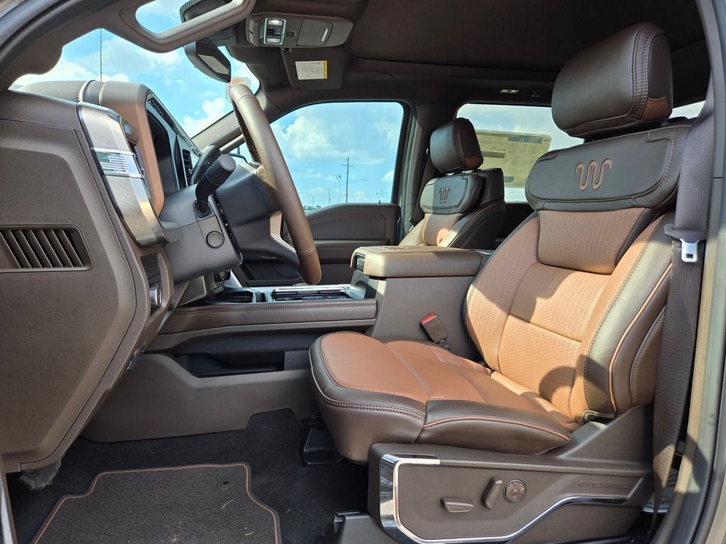 New 2026 Ford F250 King Ranch w/ Tremor Off-Road Package AWD/4WD image 7