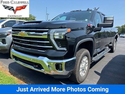 Certified 2025 Chevrolet Silverado 3500 LTZ w/ LTZ Premium Package