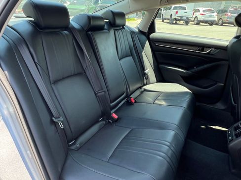 Used 2022 Honda Accord Touring image 20