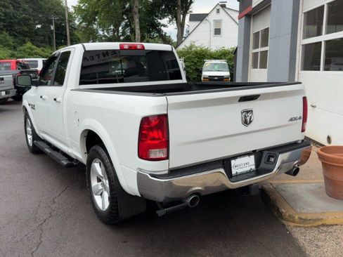 Used 2018 RAM 1500 SLT AWD/4WD image 6