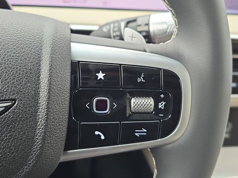 New 2026 Genesis GV70 2.5T Select image 22