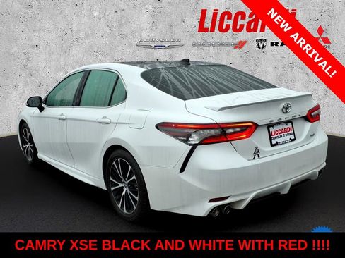 Used 2023 Toyota Camry XSE FWD image 4