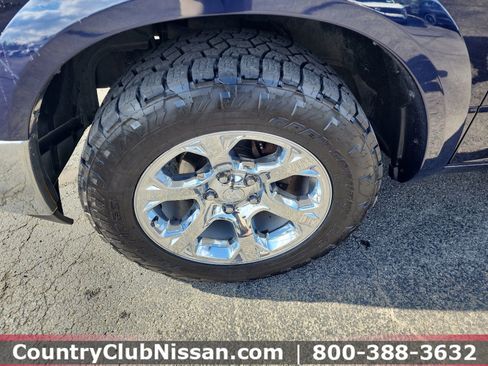 Used 2017 RAM 1500 Laramie AWD/4WD image 35
