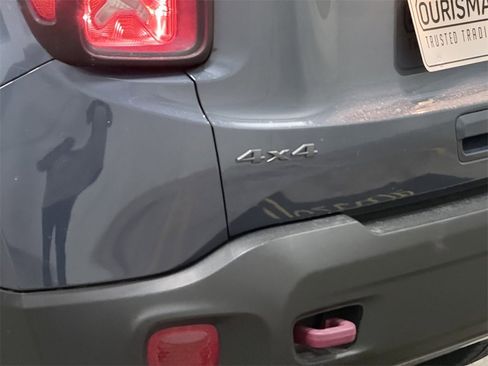 Used 2020 Jeep Renegade Trailhawk image 5
