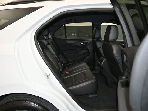 Used 2023 Chevrolet Equinox RS w/ RS Leather Package image 26