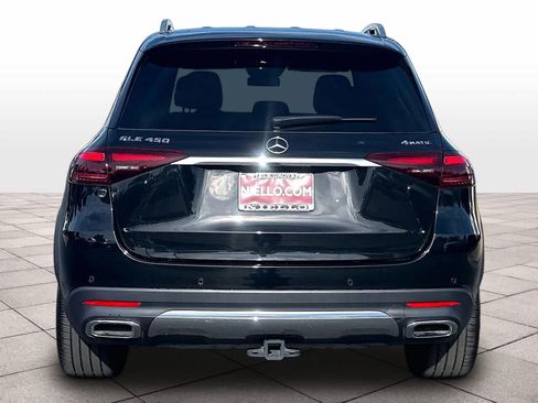 Used 2024 Mercedes-Benz GLE 450 4MATIC w/ Driver Assistance Package image 8