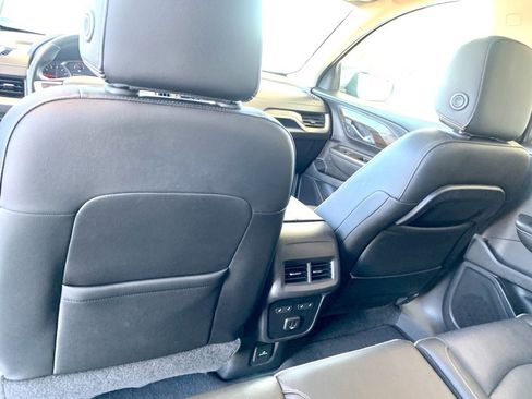 Used 2019 GMC Terrain Denali w/ Driver Alert Package II image 14