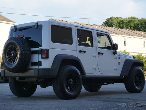 Used 2016 Jeep Wrangler Unlimited Sport AWD/4WD image 5