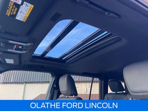 Used 2025 Toyota Land Cruiser image 30