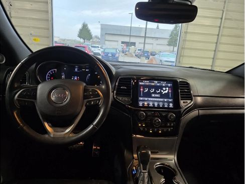 Used 2020 Jeep Grand Cherokee High Altitude image 16