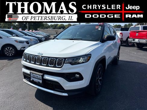 Used 2025 Jeep Compass Limited AWD/4WD image 3