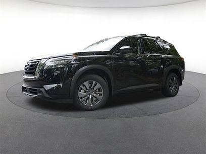 New 2025 Nissan Pathfinder SV