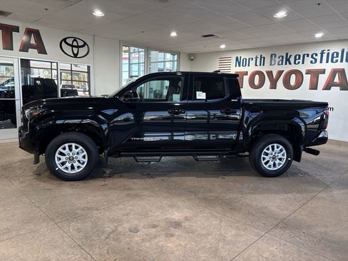 New 2026 Toyota Tacoma SR5 image 7