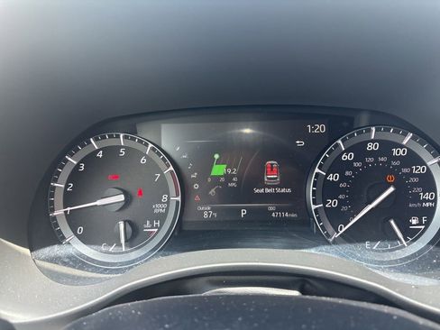 Used 2021 Toyota Highlander XLE w/ Protection Package #3 (TMS) AWD/4WD image 19