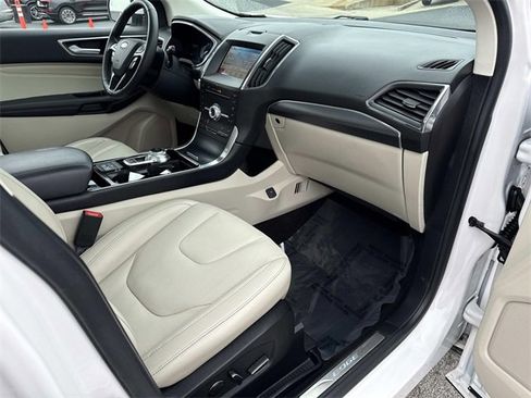 Used 2019 Ford Edge Titanium w/ Equipment Group 301A image 14