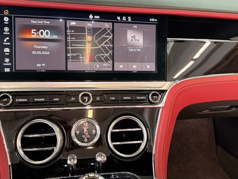 Used 2020 Bentley Continental GT image 35