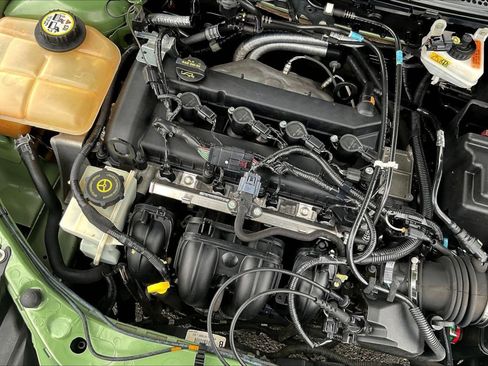Used 2007 Ford Focus S FWD image 28