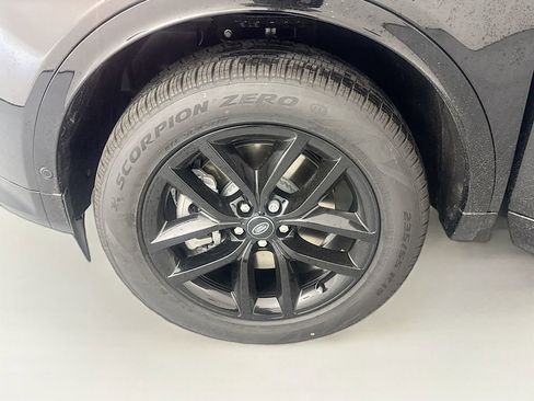 New 2026 Land Rover Discovery Sport Landmark AWD/4WD image 31