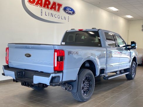 New 2026 Ford F250 Lariat w/ Black Appearance Package AWD/4WD image 7
