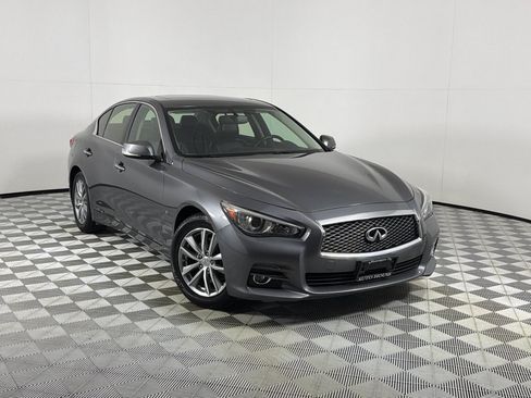 Used 2015 INFINITI Q50 Premium w/ Navigation Package AWD/4WD image 2