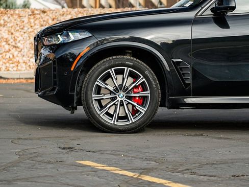 Used 2024 BMW X5 M60i image 8