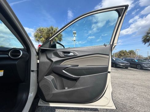 New 2026 Chevrolet Trax ACTIV w/ Sunroof Package image 28