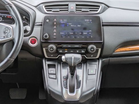 Used 2018 Honda CR-V Touring image 23
