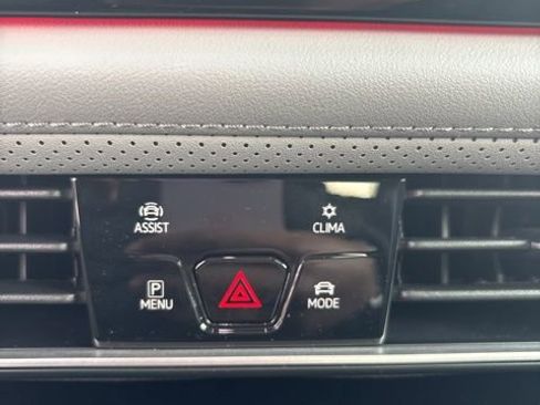 New 2026 Volkswagen Atlas Peak Edition AWD/4WD image 18