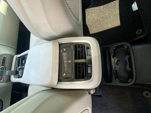 Used 2023 Volvo XC90 B6 Plus w/ Protection Package Premier AWD/4WD image 23