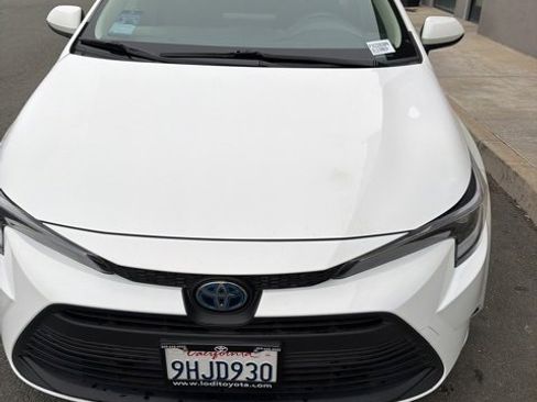 Used 2023 Toyota Corolla LE image 7