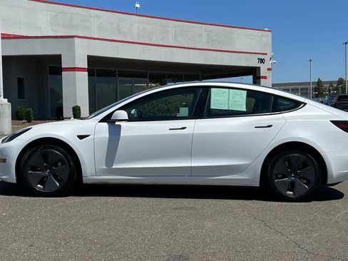 Used 2023 Tesla Model 3 Long Range AWD/4WD image 9