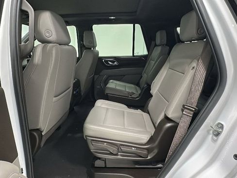 Used 2023 Chevrolet Tahoe Z71 AWD/4WD image 11