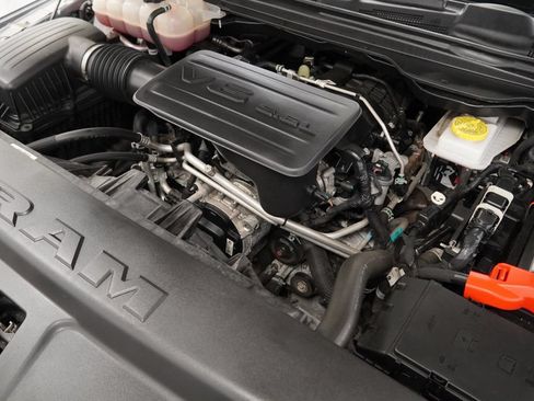 Used 2025 RAM 1500 Big Horn AWD/4WD image 49