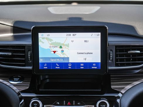 Used 2023 Ford Explorer Limited RWD image 15