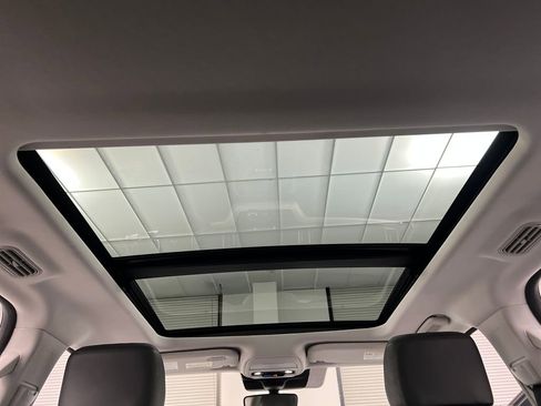 Used 2025 Ford Expedition Max Active image 51