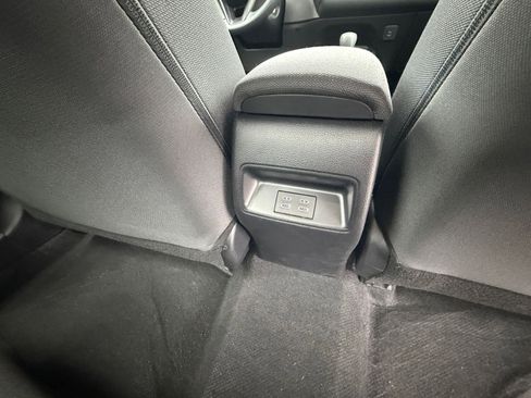 Used 2025 Toyota Corolla LE image 22