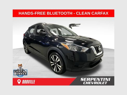 Used 2019 Nissan Kicks FWD image 1